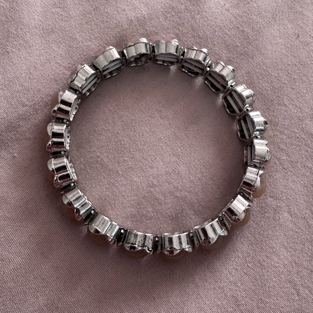 Paparazzi Shimmering Silver Bracelet